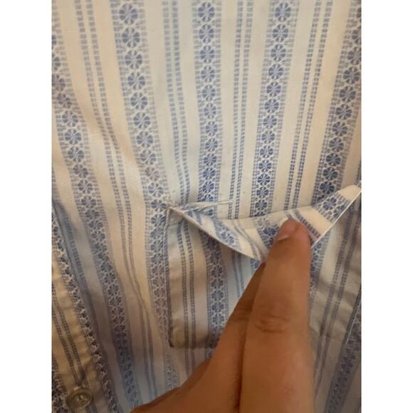 Kik wear Button down Vintage Blue and white Size L? PLZ CHECK MEASUREMENTS - Picture 6 of 10